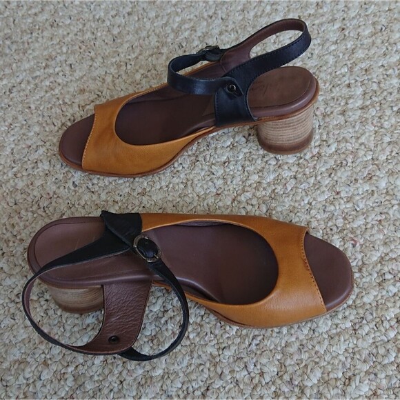 Lilimill Tan and Black two toned open toe Sandals with ankle strap size 38 - Picture 6 of 12